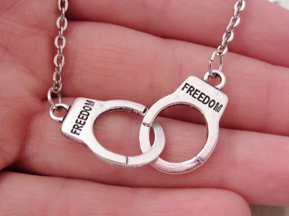 Beautiful Freedom Handcuff Necklace - 50% OFF - Image 3