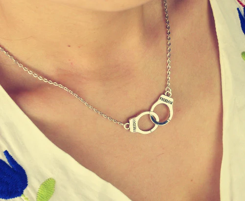 Beautiful Freedom Handcuff Necklace - 50% OFF - Image 4
